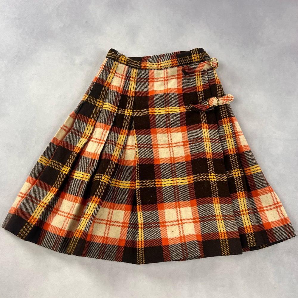 Bobbi brooks pleaded wool skirt